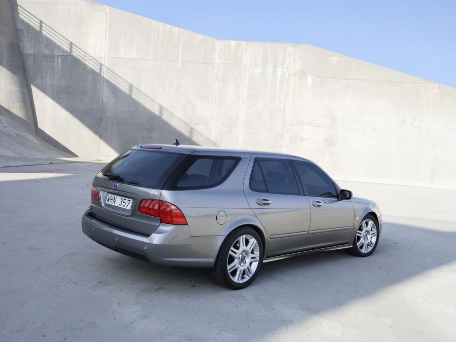  Saab 9-5 Aero SportCombi 2005 года  (фото 16 из 16)